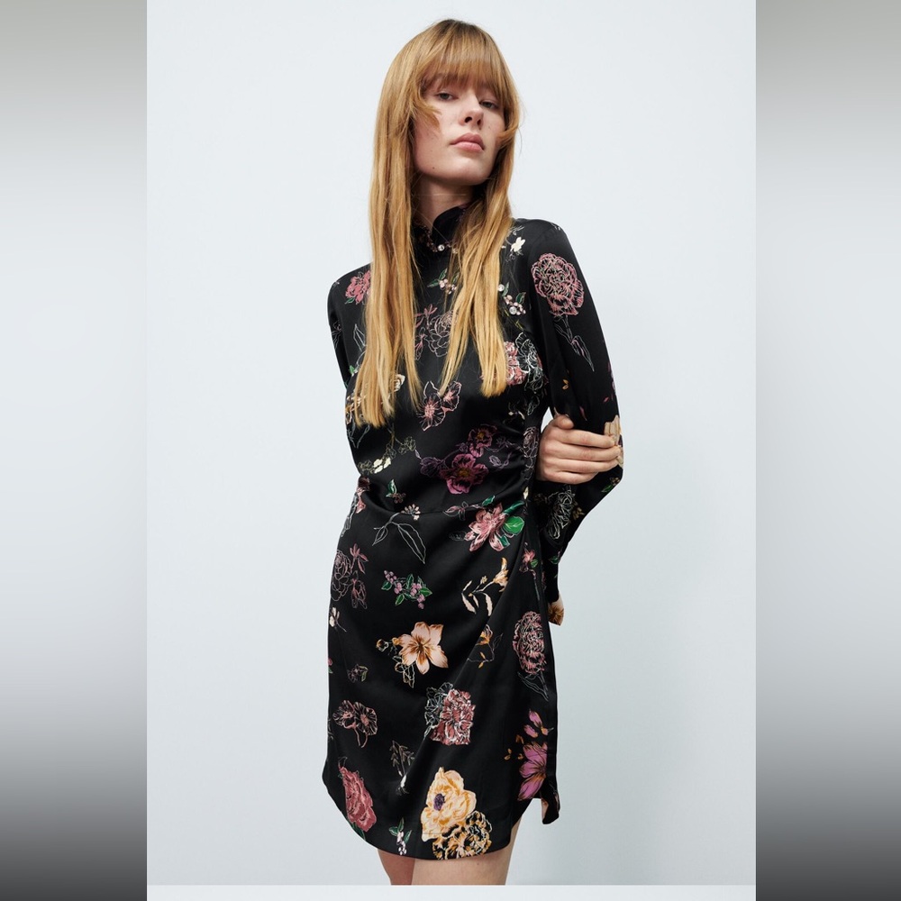 ZARA SHORT FLORAL PRINT DRESS